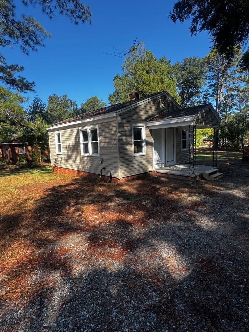 Thomson House: 524 Guill Street