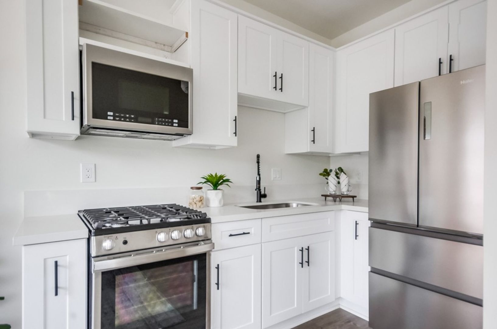 San Diego Apartment: 4119 Utah Street