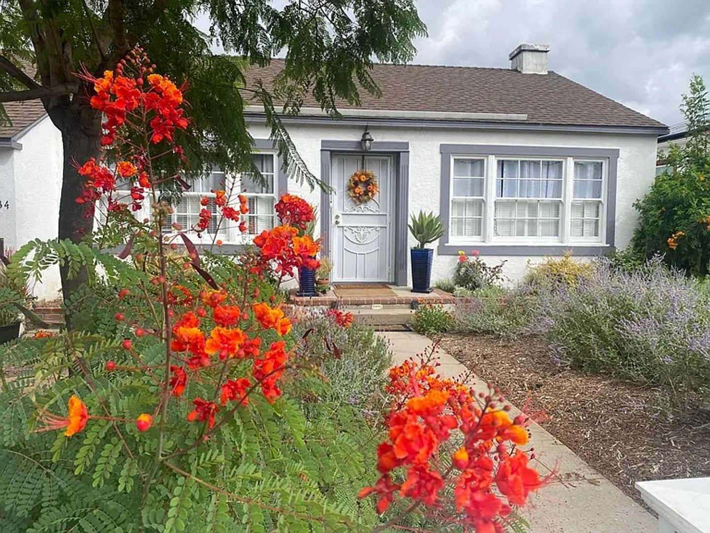 La Mesa House: 7134 Hybeth Street