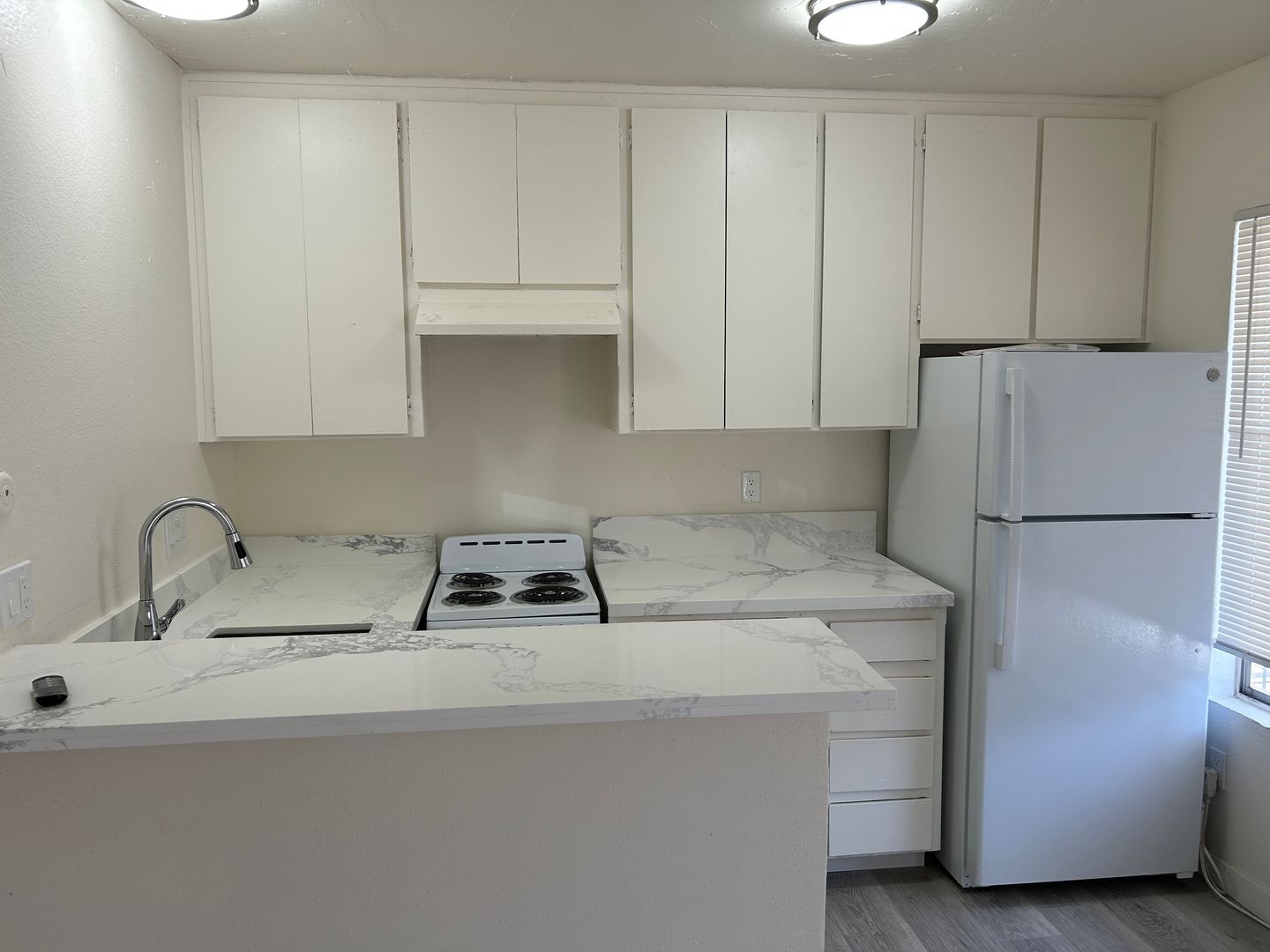 La Mesa Apartment: 7111 Waite Drive