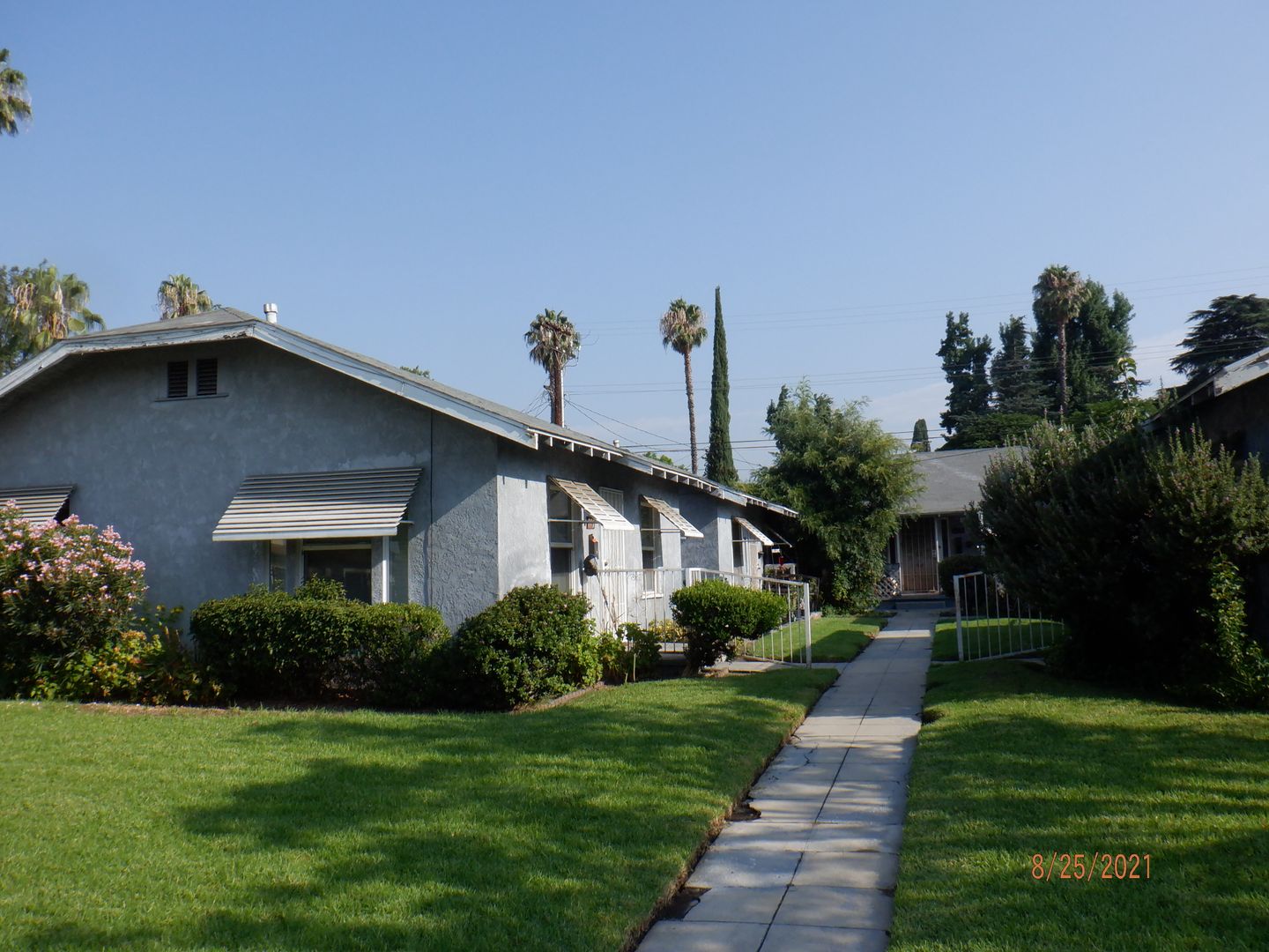 Ontario Apartment: 117-121 E. El Morado Ct