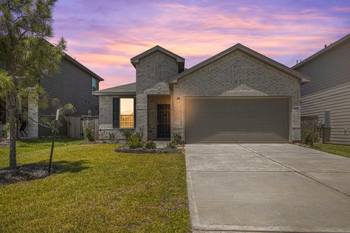 4 Bedroom - 2 Bath One Story in Willis TX - The Pines at Seven Coves