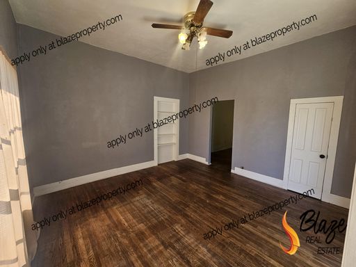 Listing photo thumbnail