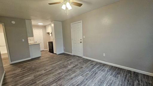 Listing photo thumbnail