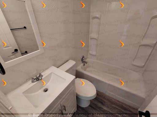 Listing photo thumbnail