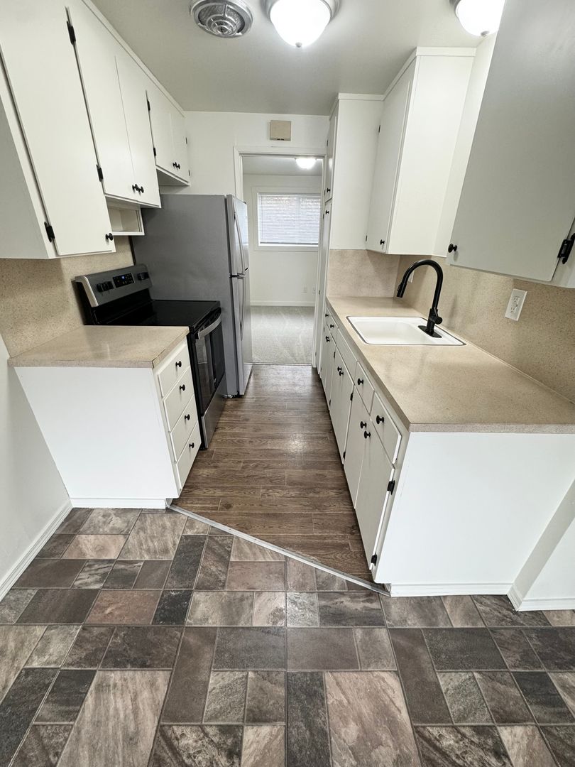 Seattle Apartment: 8830 9th Ave SW