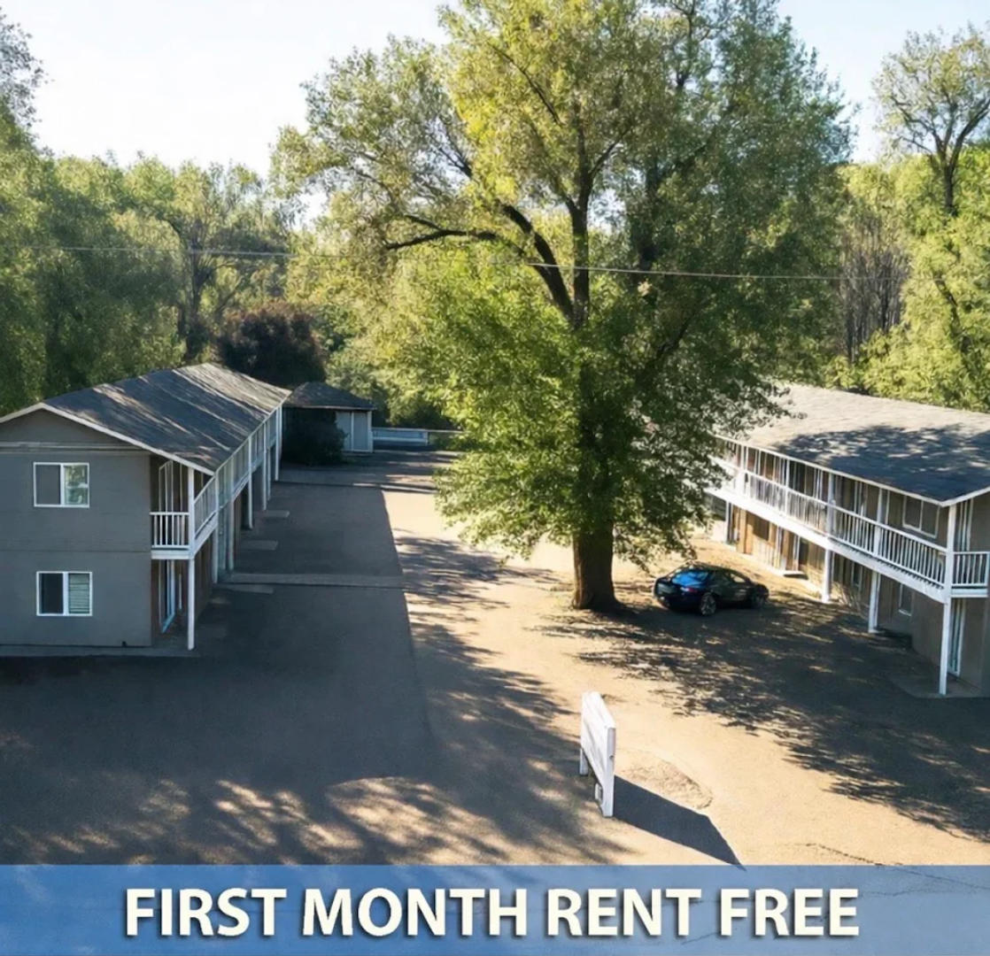 Colorado Springs Apartment: 319-321 E Brookside
