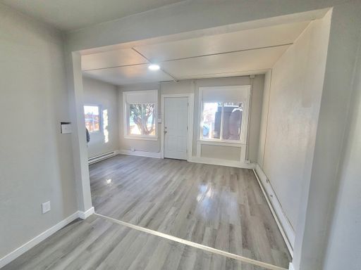 Listing photo thumbnail