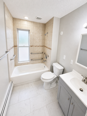 Listing photo thumbnail