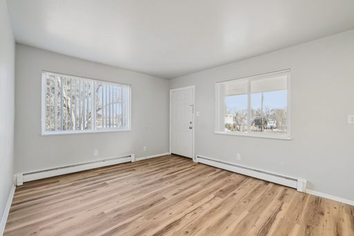 Listing photo thumbnail