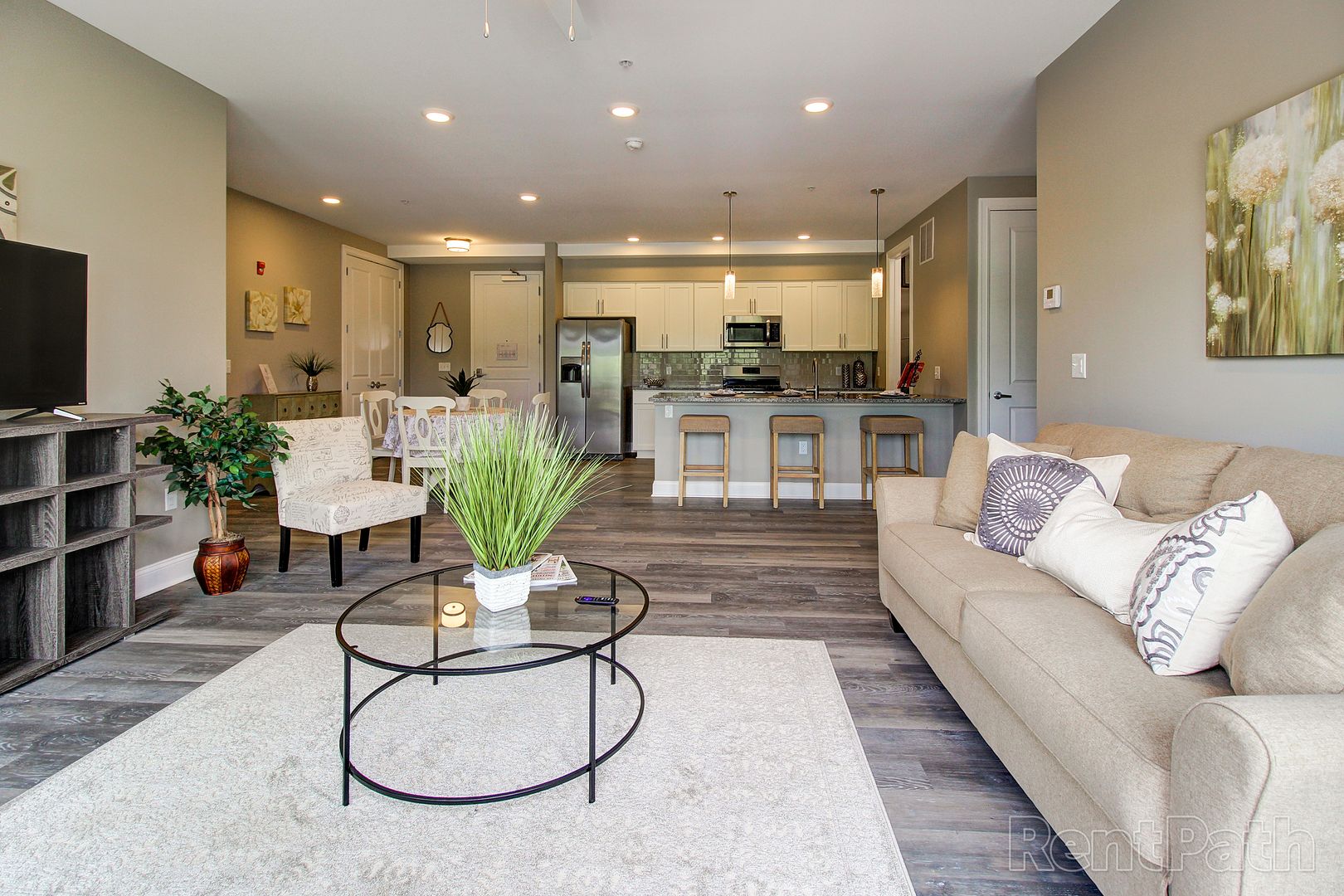 Getzville Apartment: 2635 North Forest Road