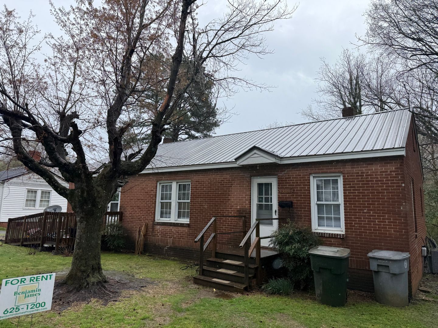 Asheboro House: 316 N. Elm St.