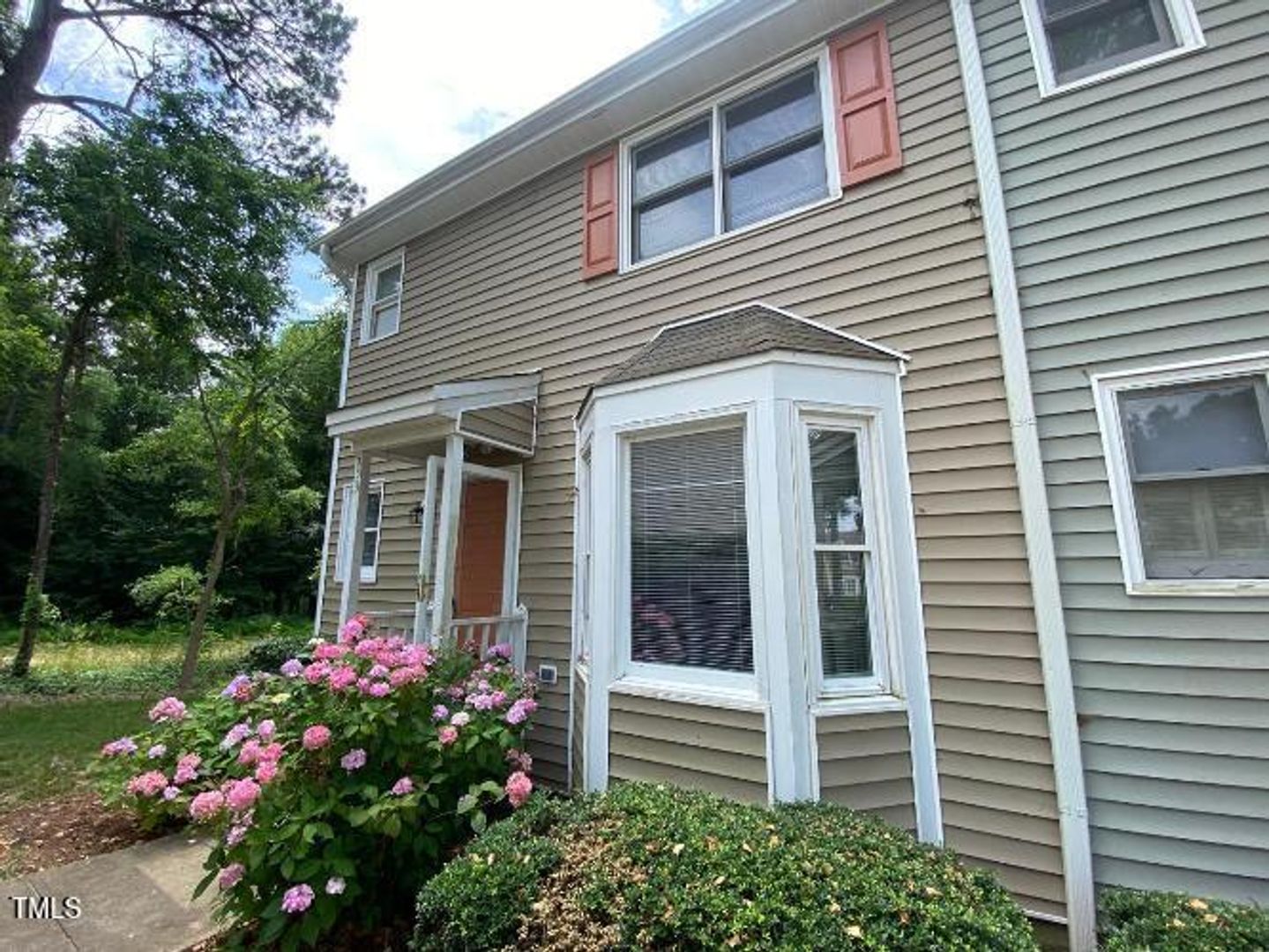 Durham Townhome: 553 Darby Glen Lane