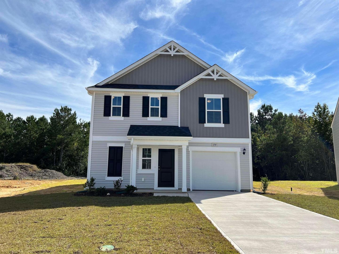 Clayton House: 179 Maple Tree Lane