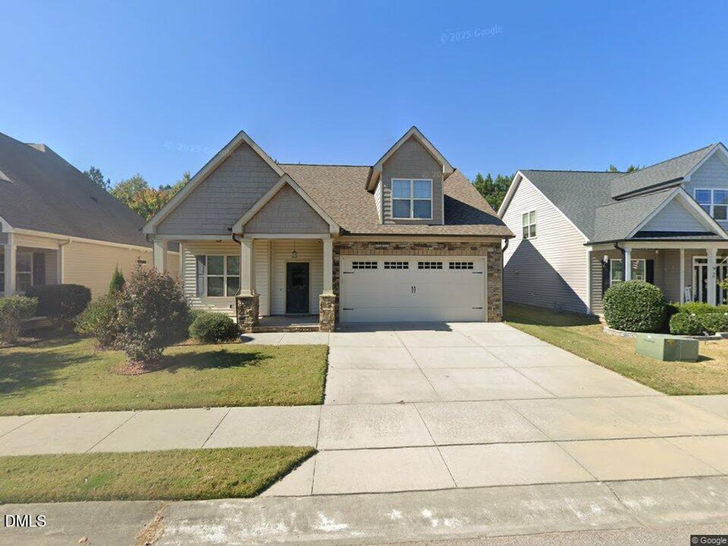 Youngsville House: 100 SCARLET BELL DR