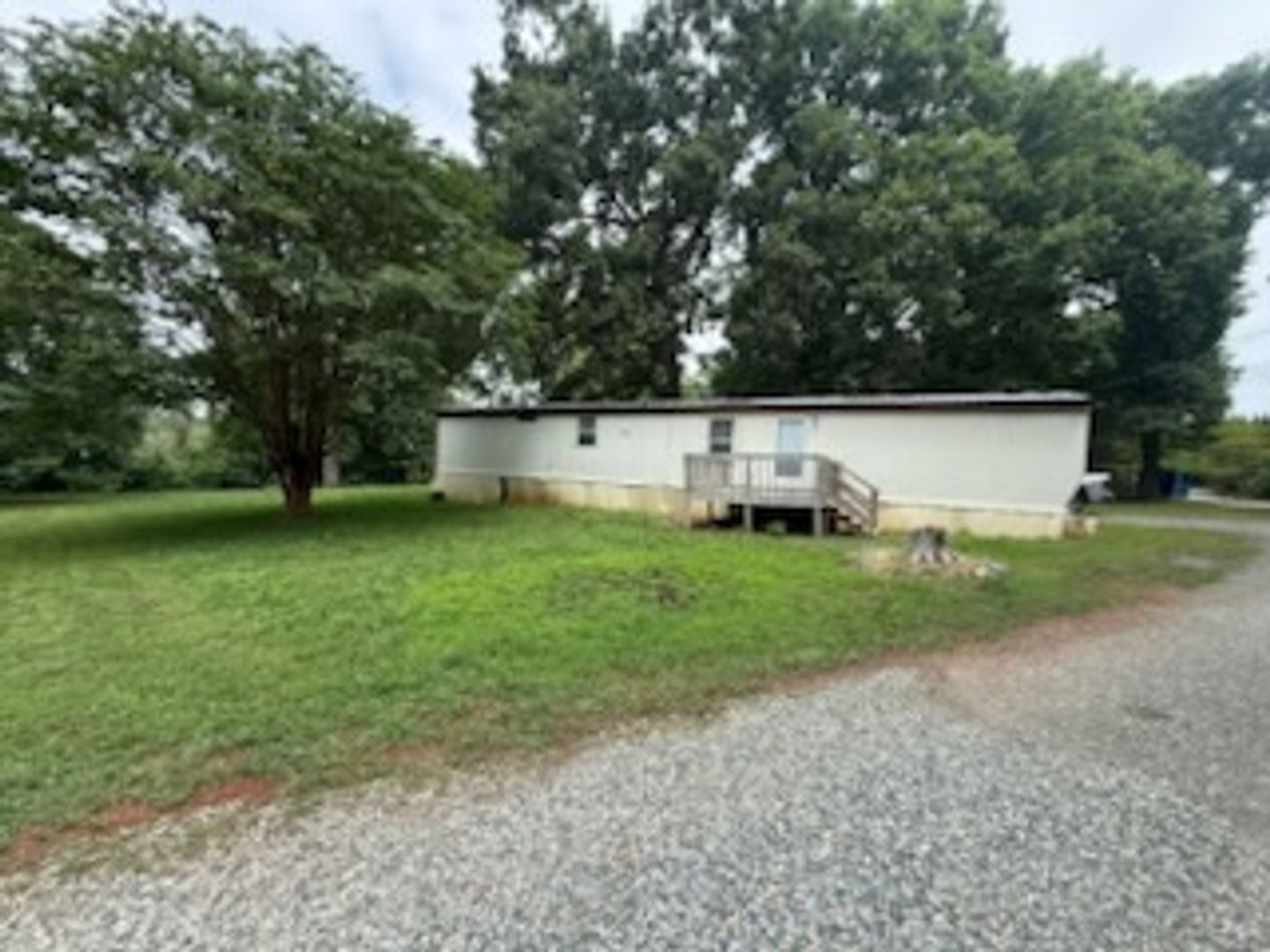 Pleasant Garden Apartment: 1946 Whitt Hunt Rd