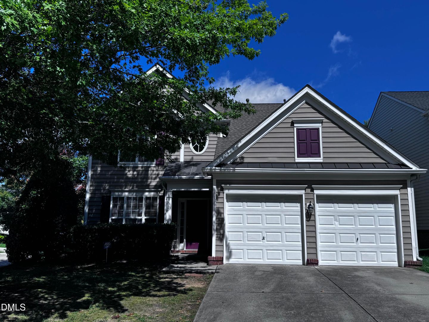 Raleigh House: 3303 Colorcott St.