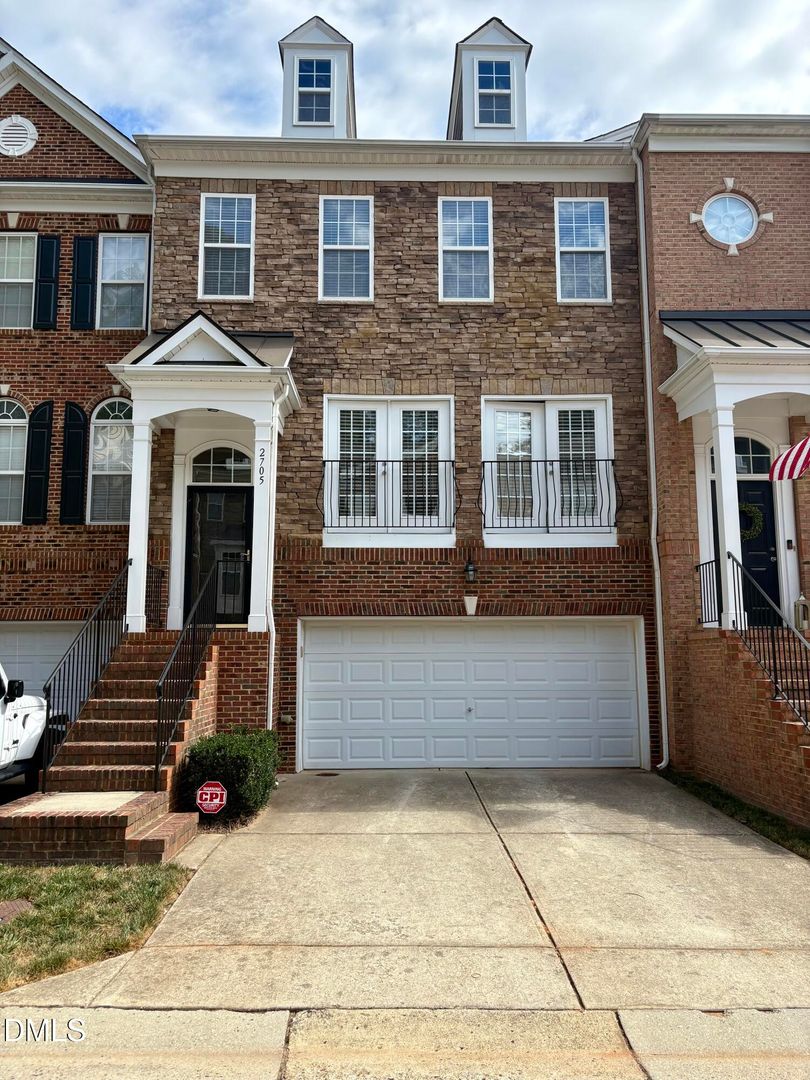 Raleigh Townhome: 2705 Laurelcherry St.