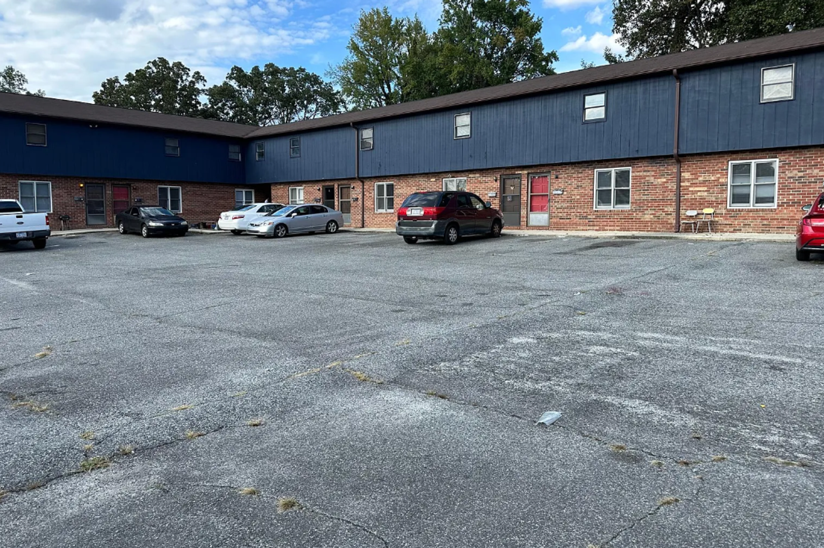 Thomasville Apartment: 115 College Street