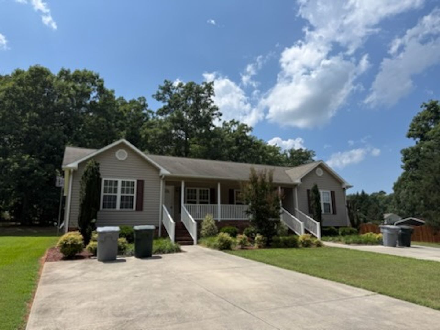 Asheboro House: 1716 Sunny Lane