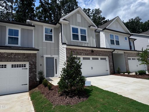 205 Broomside Avenue – photo 1