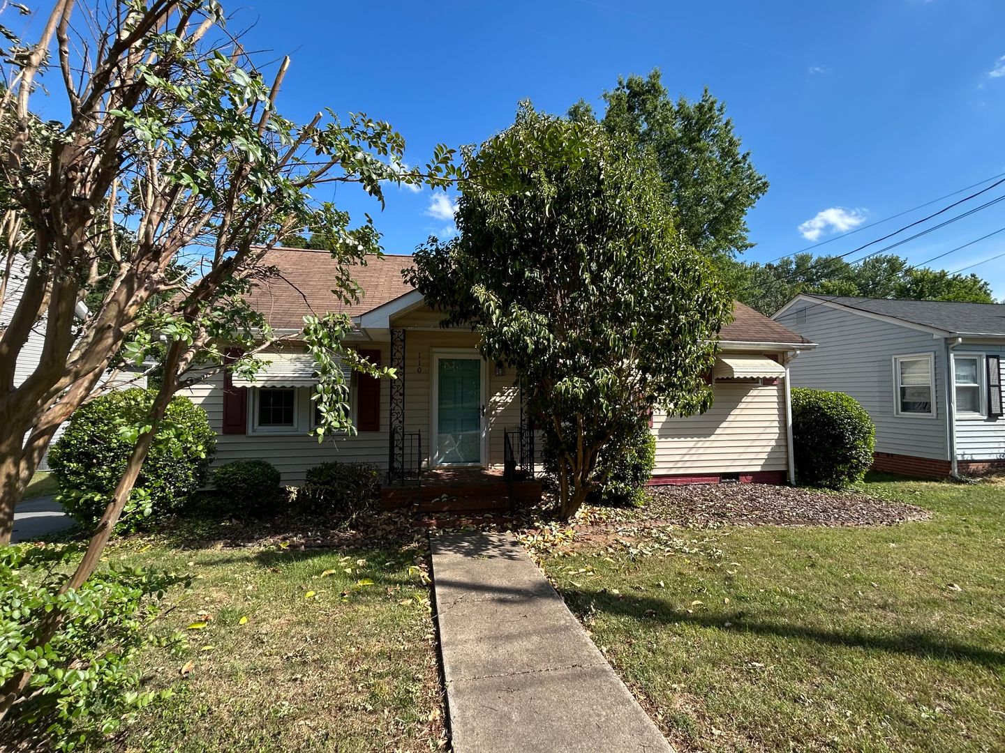 Kernersville House: 110 Oakland Ave