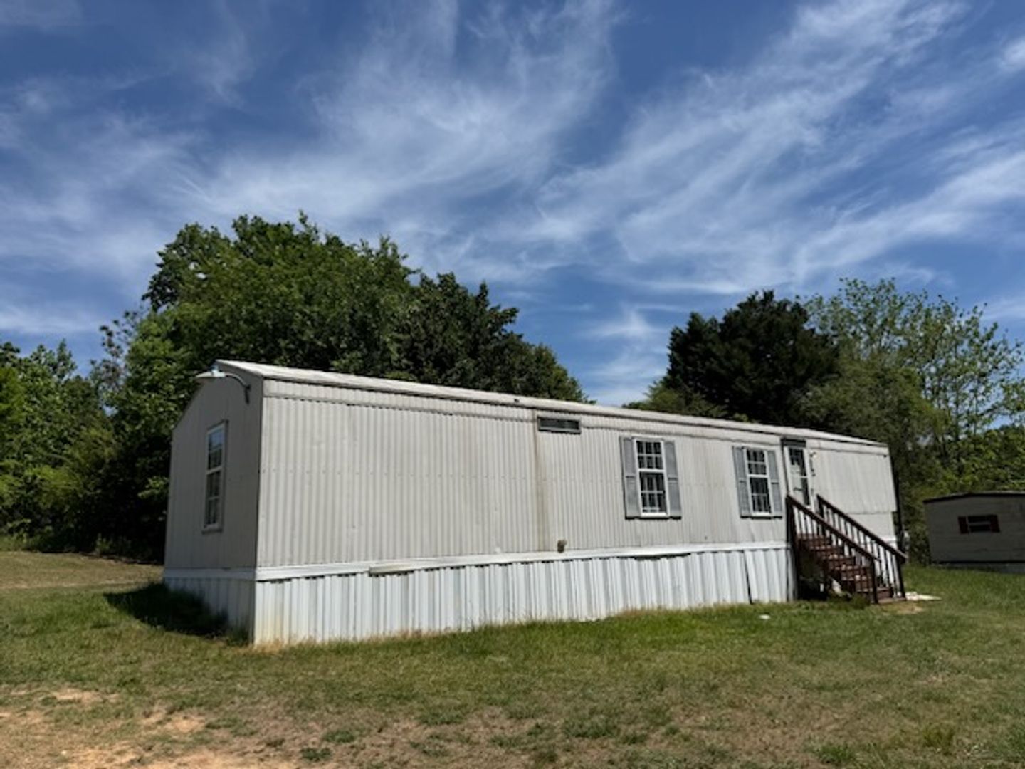 Randleman Apartment: 3568 Old Cedar Falls Rd