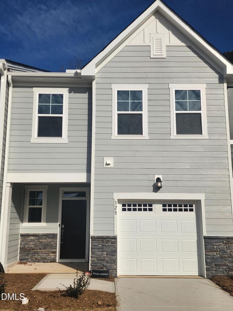 Apex Townhome: 328 Deercroft Dr