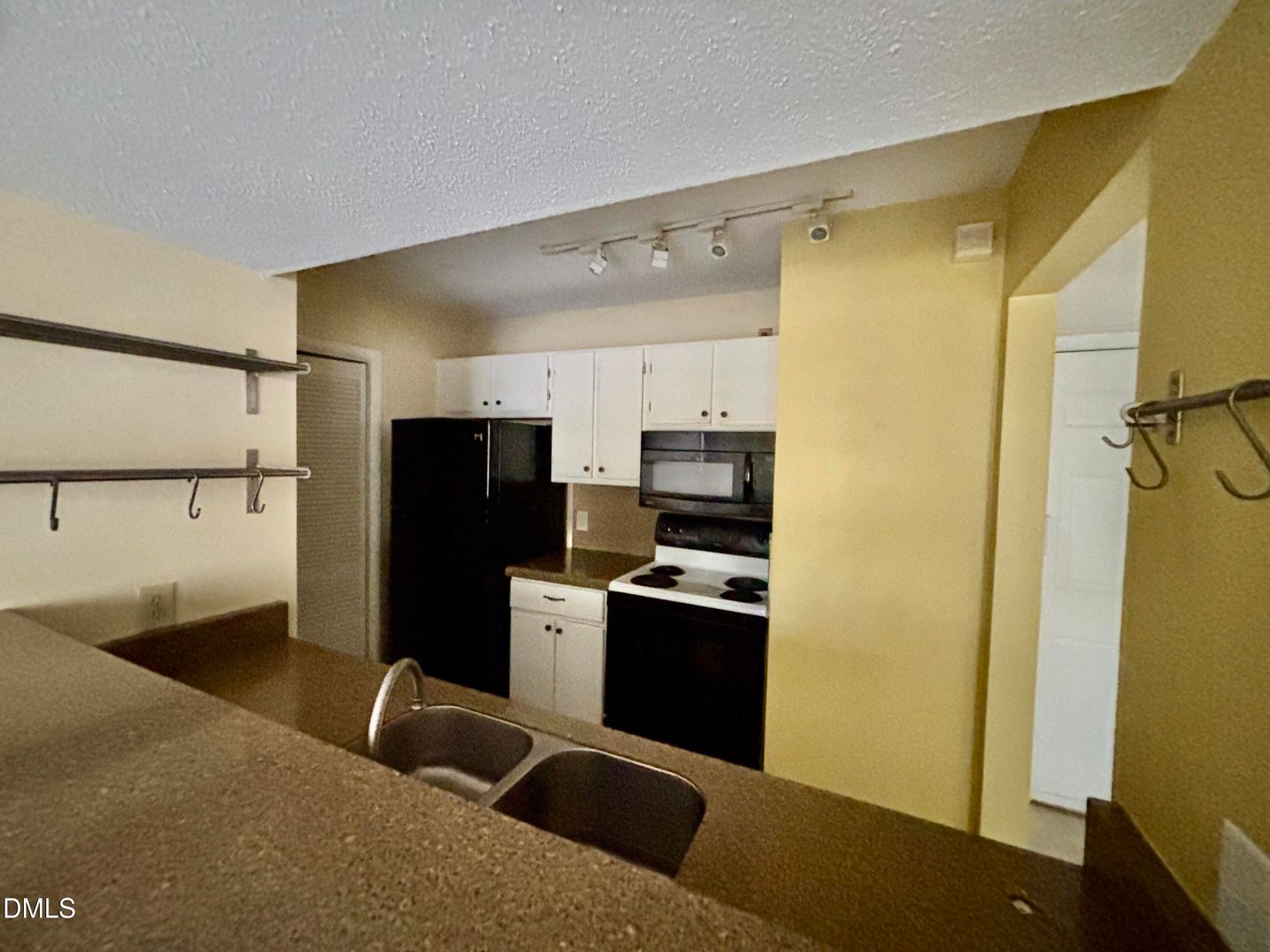 Durham Condo: 3704 CHIMNEY RIDGE #105