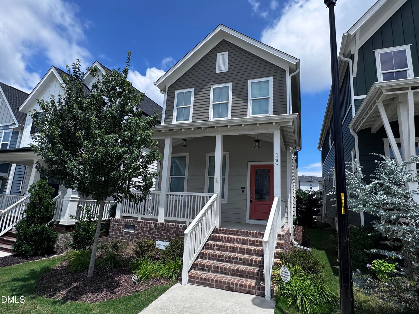 Wendell House: 440 Douglas Falls Dr