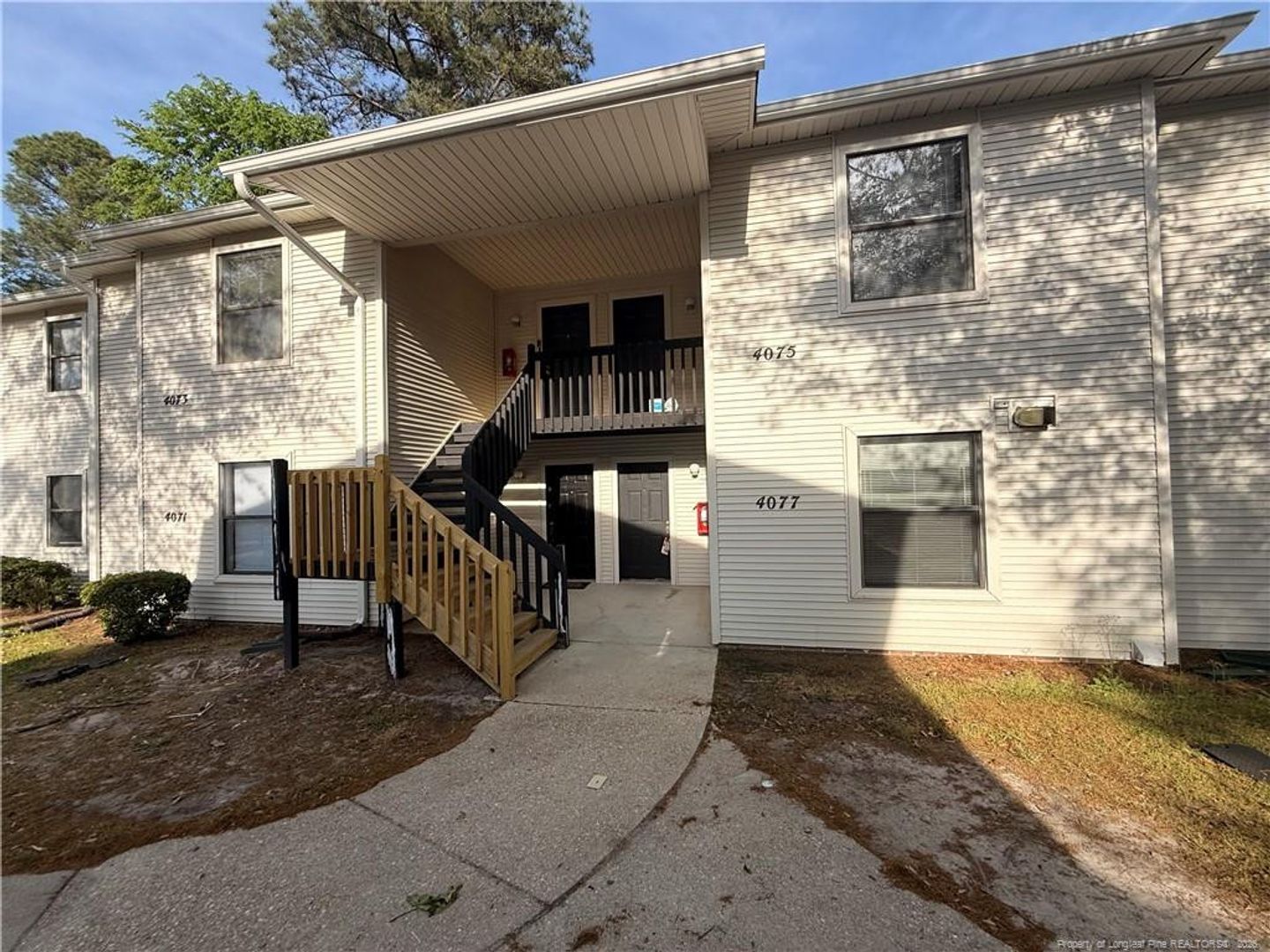 Hope Mills Apartment: Professional Dr