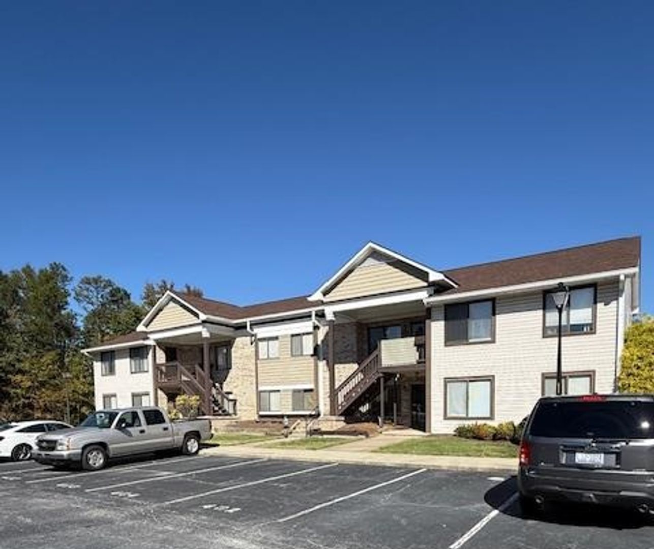 Trinity House: 410 English Court