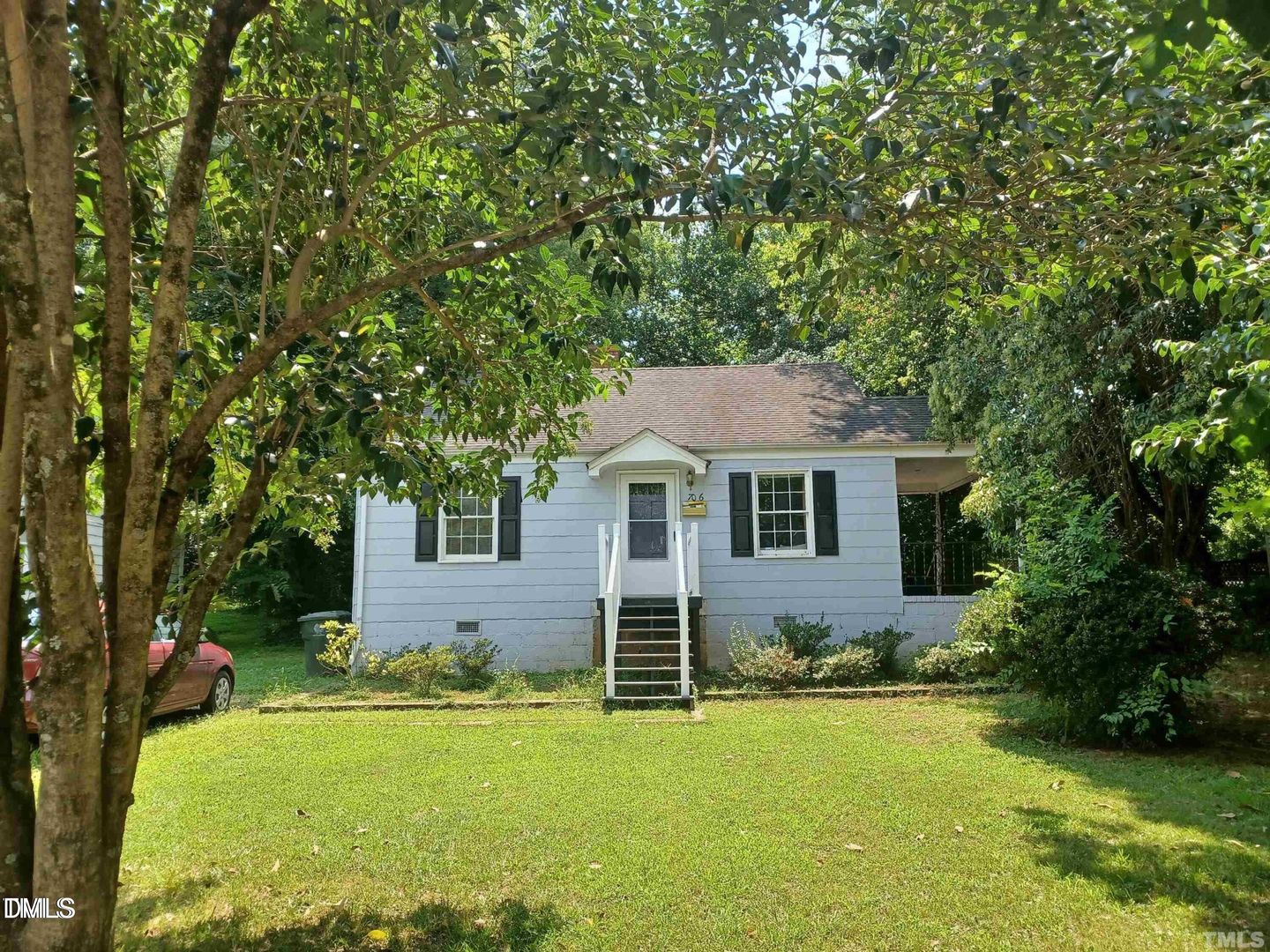 Raleigh House: 706 Van Buren Rd