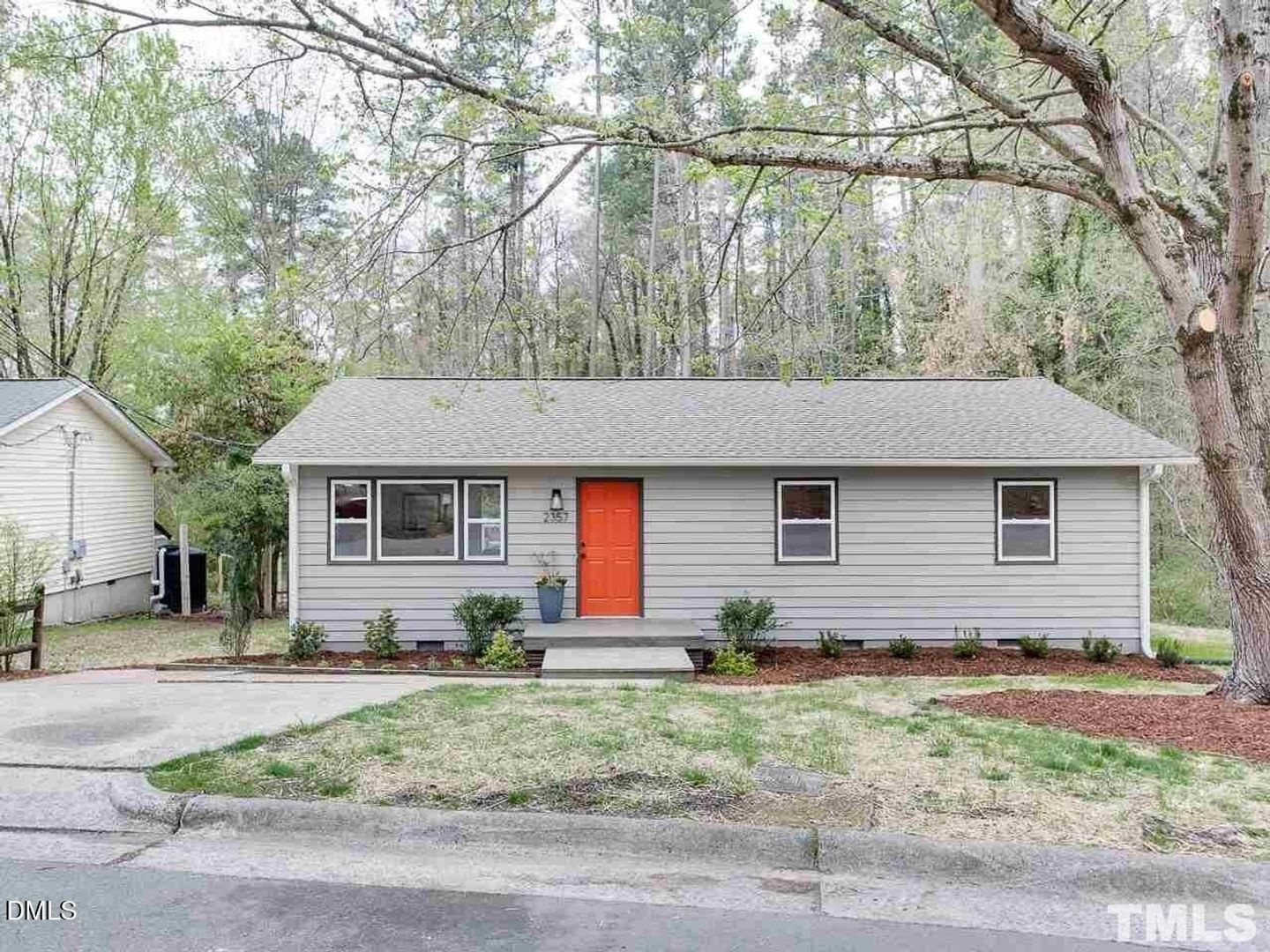 Durham House: 2357 Huron Street