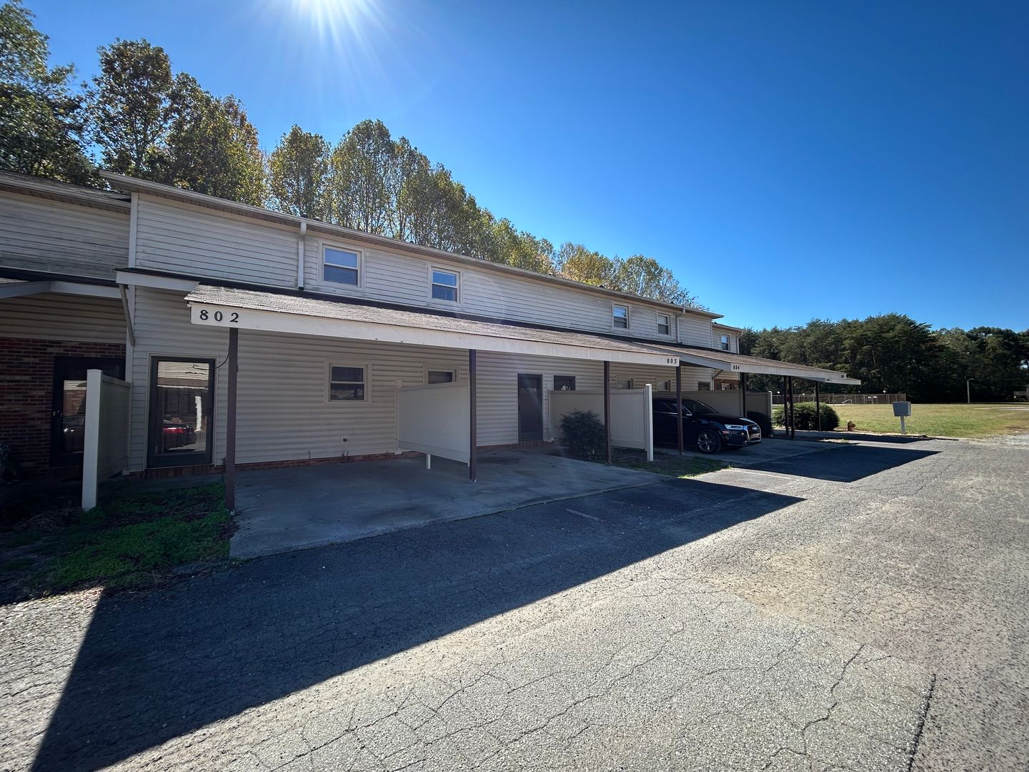 Winston-Salem House: 802 Timberline Dr.