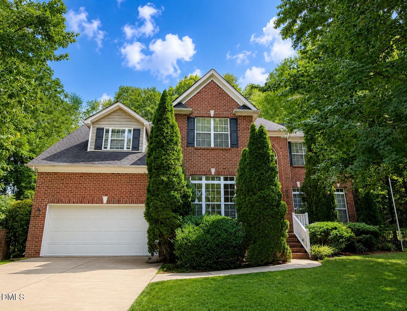 Hillsborough House: 603 Harold Latta Dr