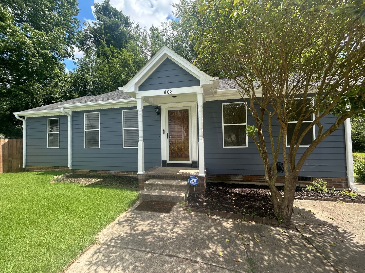 High Point House: 808 Circle Drive