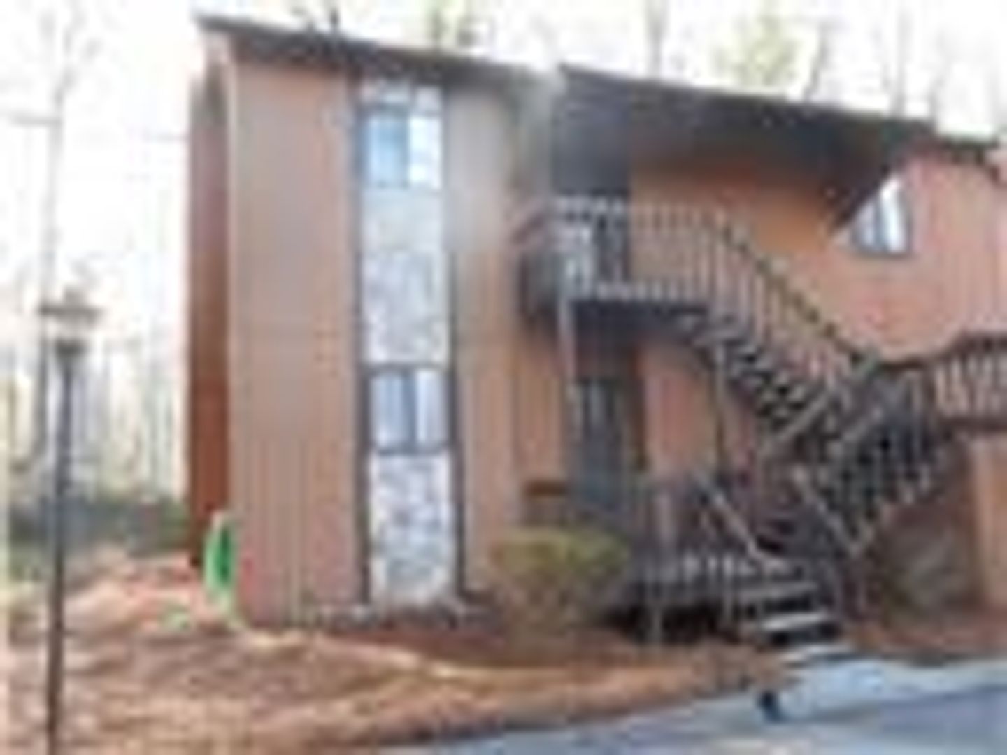 Winston-Salem House: 123 Cloister Oaks Circle