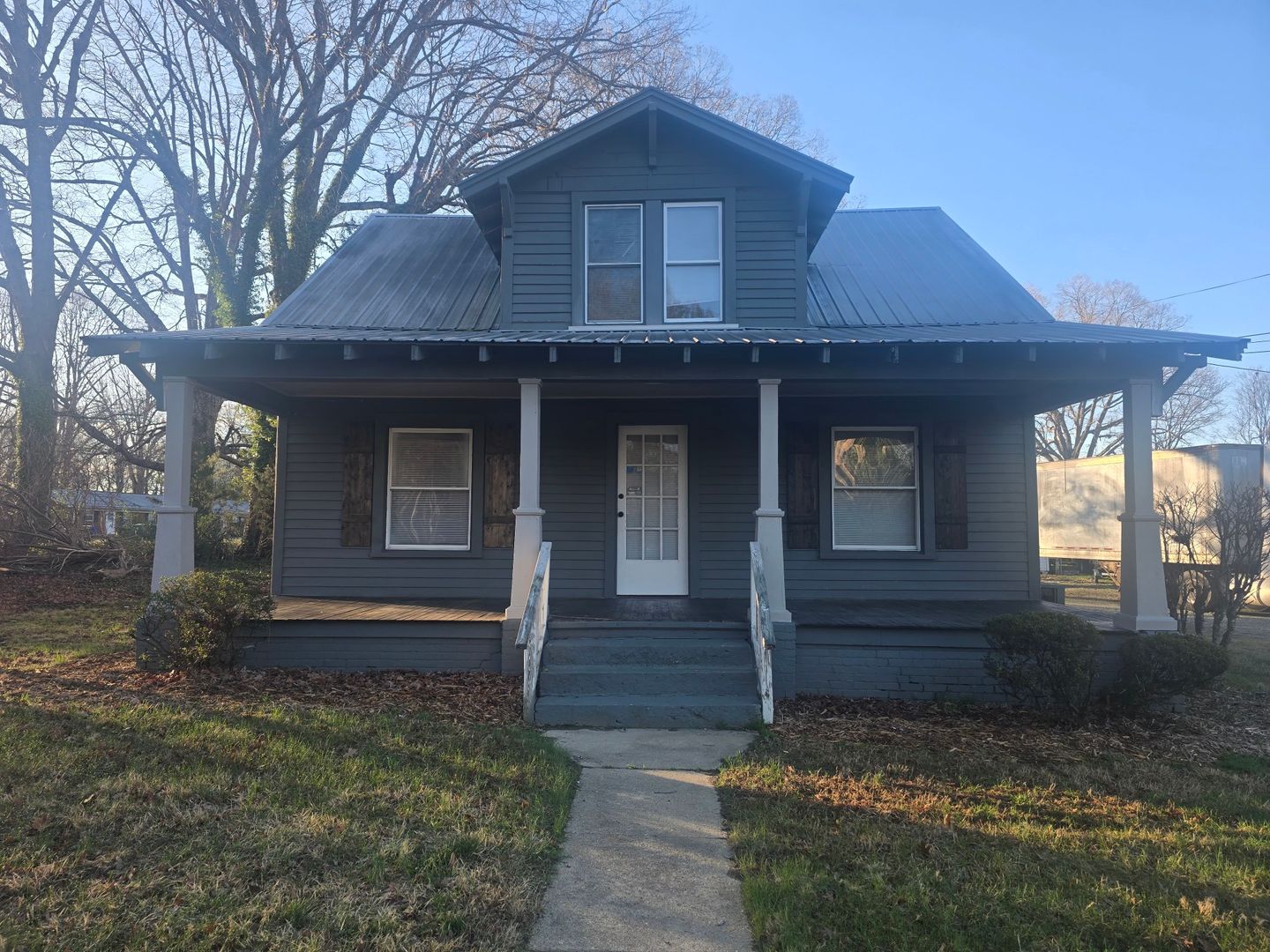 Archdale House: 222 LIBERTY RD