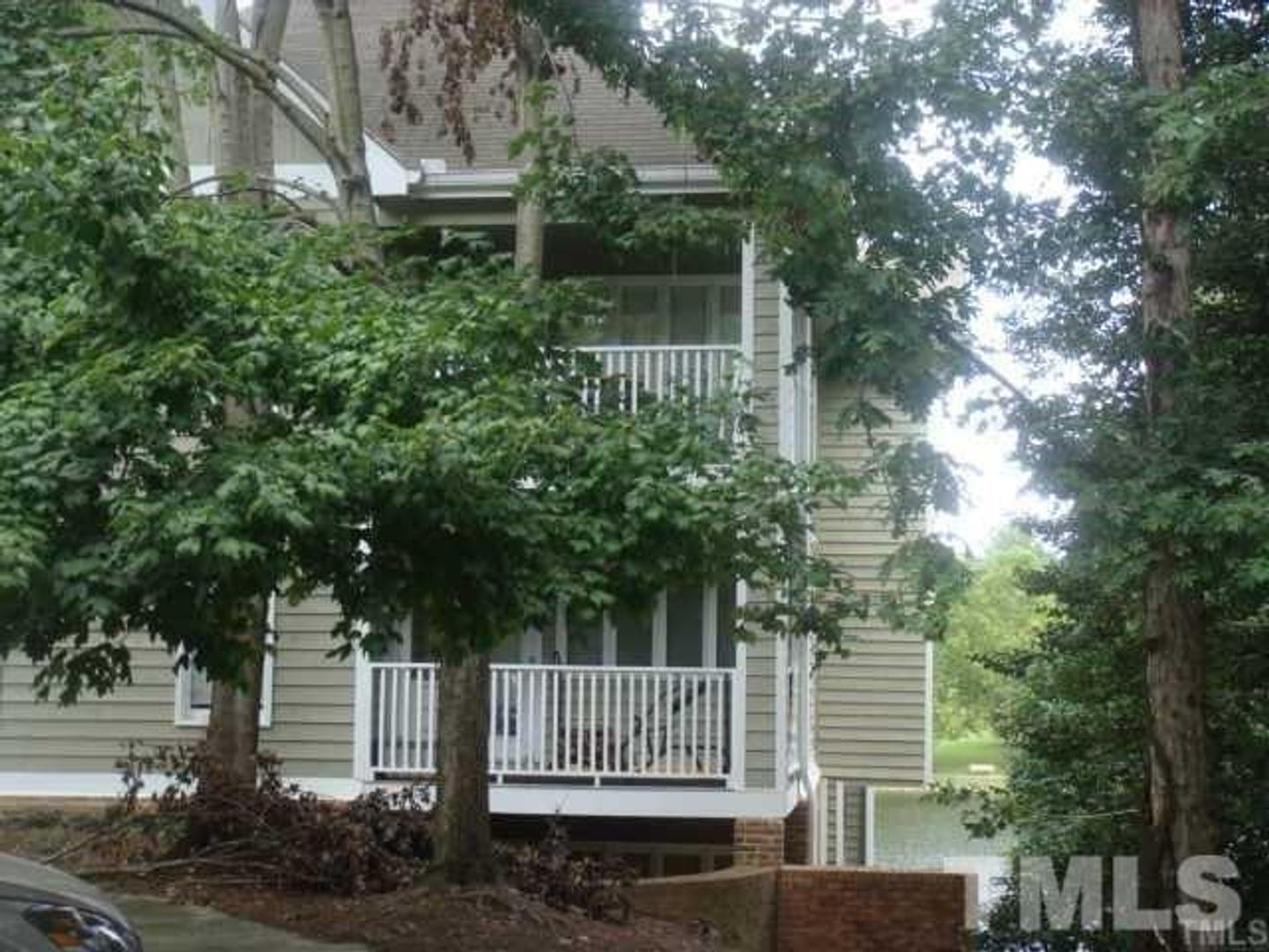 Cary Condo: 734 Springfork Drive