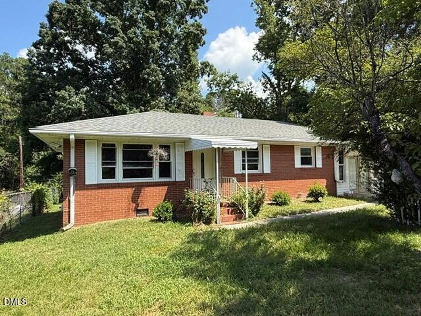 Durham House: 714 Carter Avenue