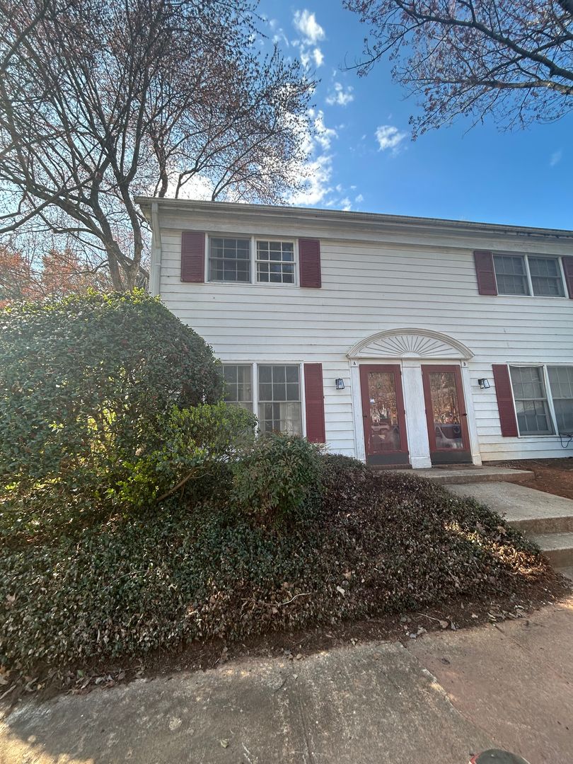 Winston-Salem House: 640-A Rugby Row