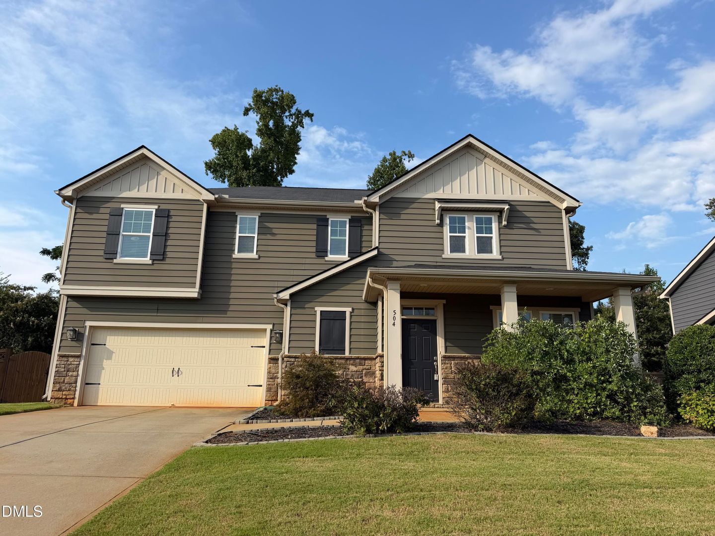 Holly Springs House: 504 Eno Dr