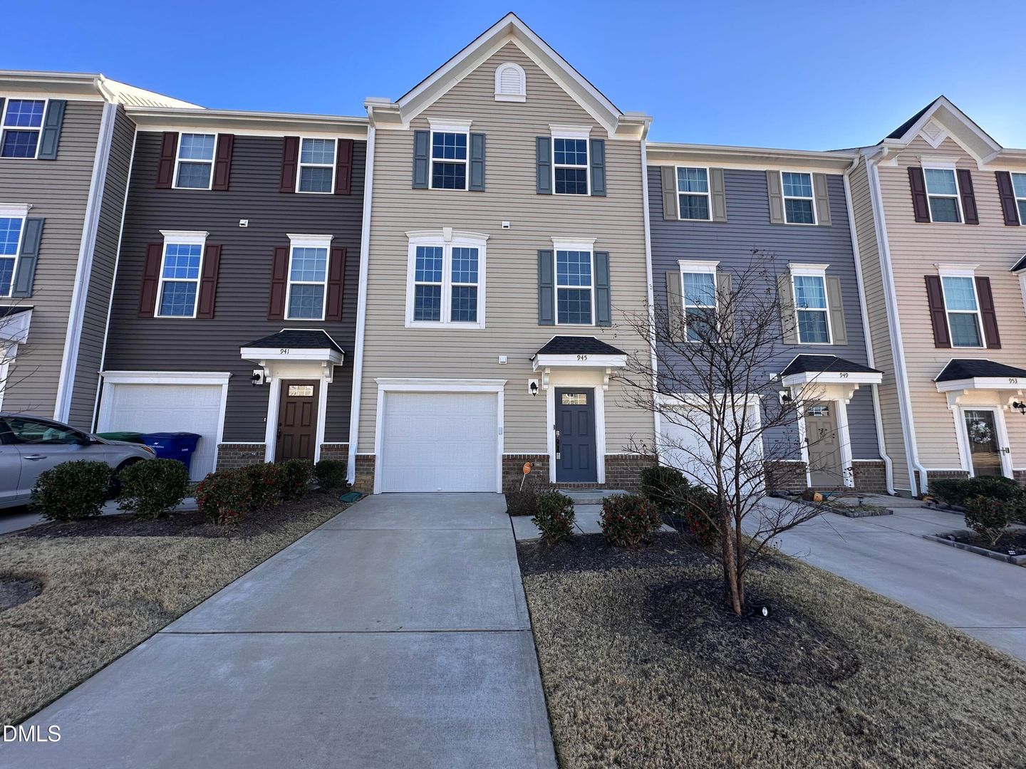 Fuquay-Varina Townhome: 945 Arnold Place Drive