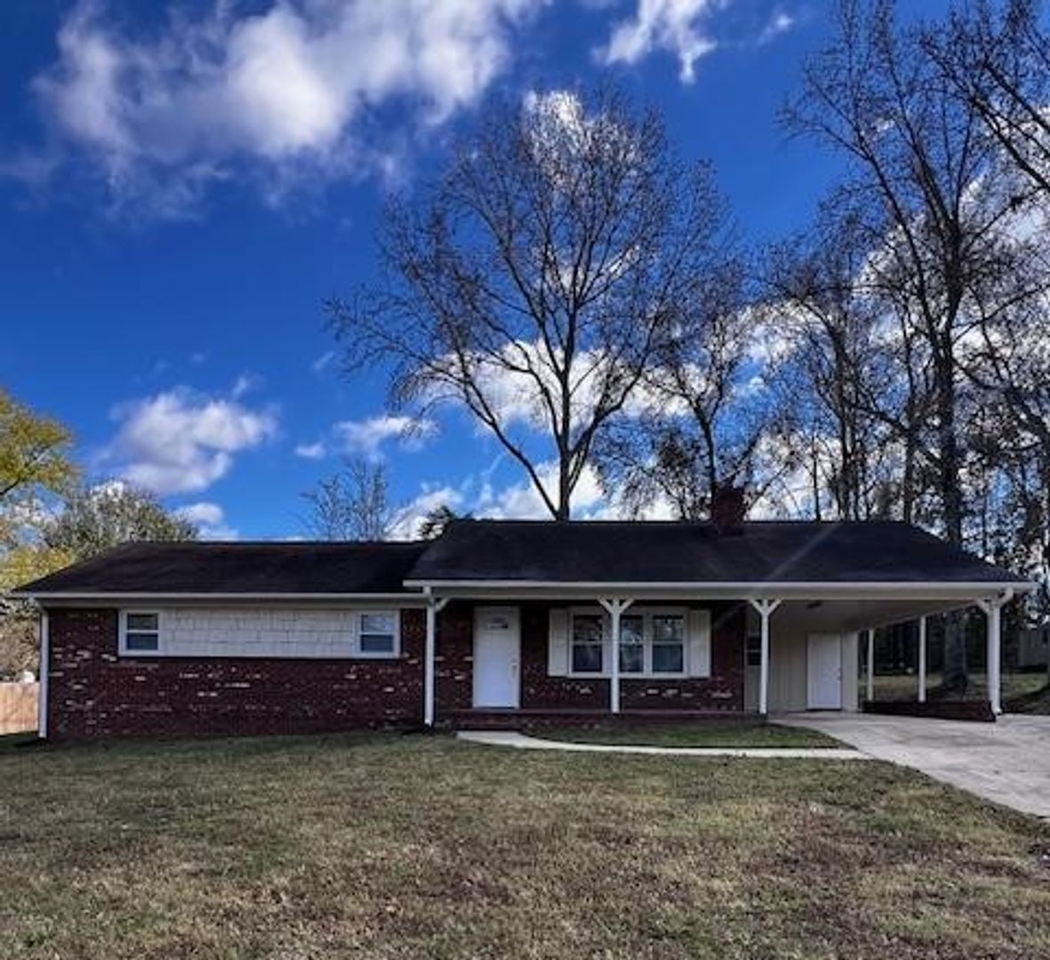 Archdale House: 205 Gregg St