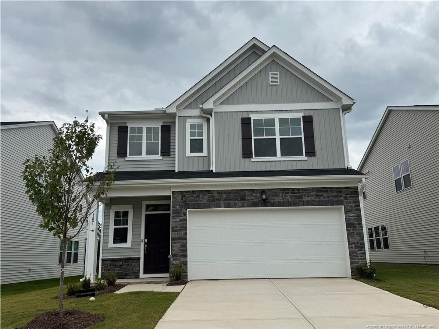 Smithfield House: 181 N Finley Landing Parkway