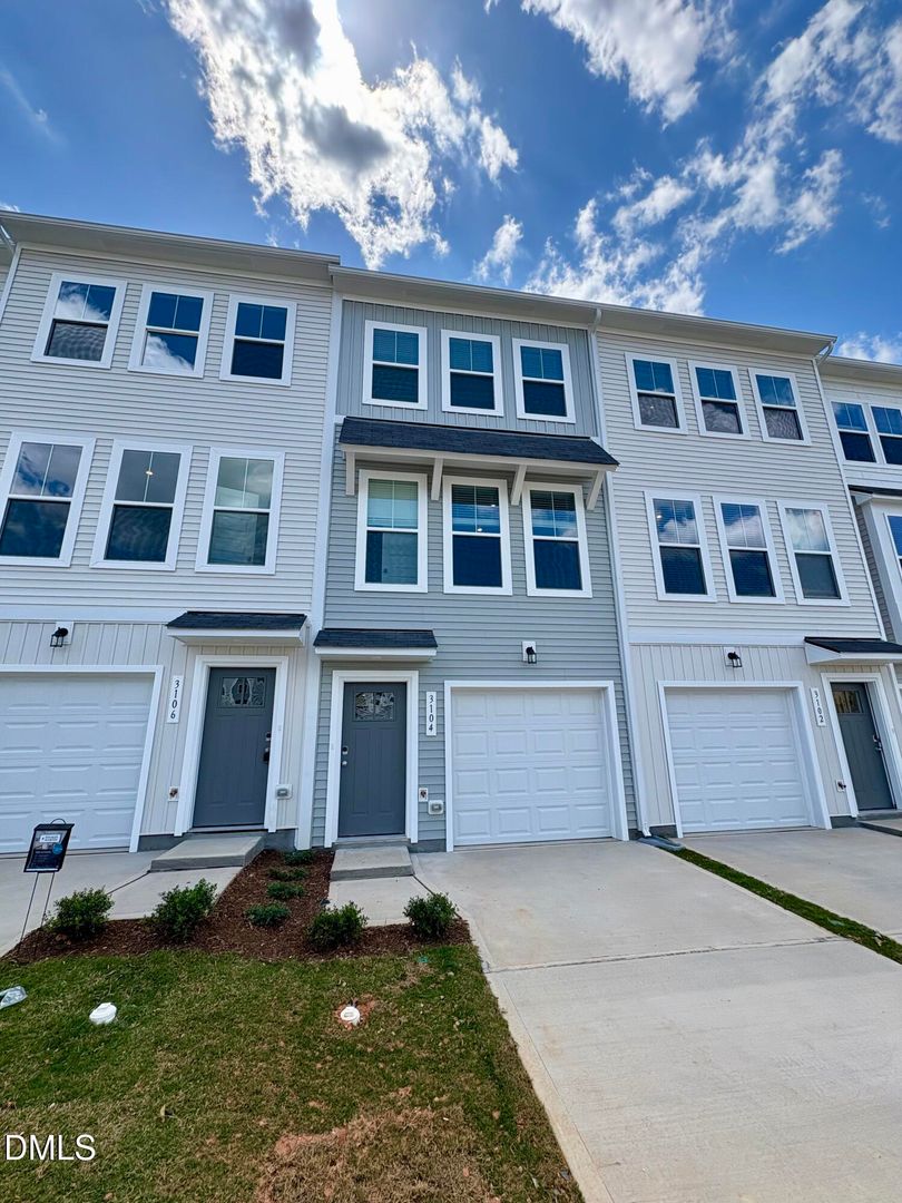 Raleigh Townhome: 3104 Bomore Rd.