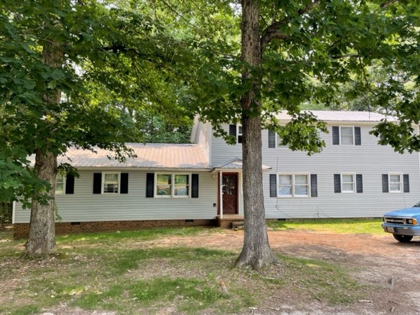 Asheboro Apartment: 1352 Briles Dr