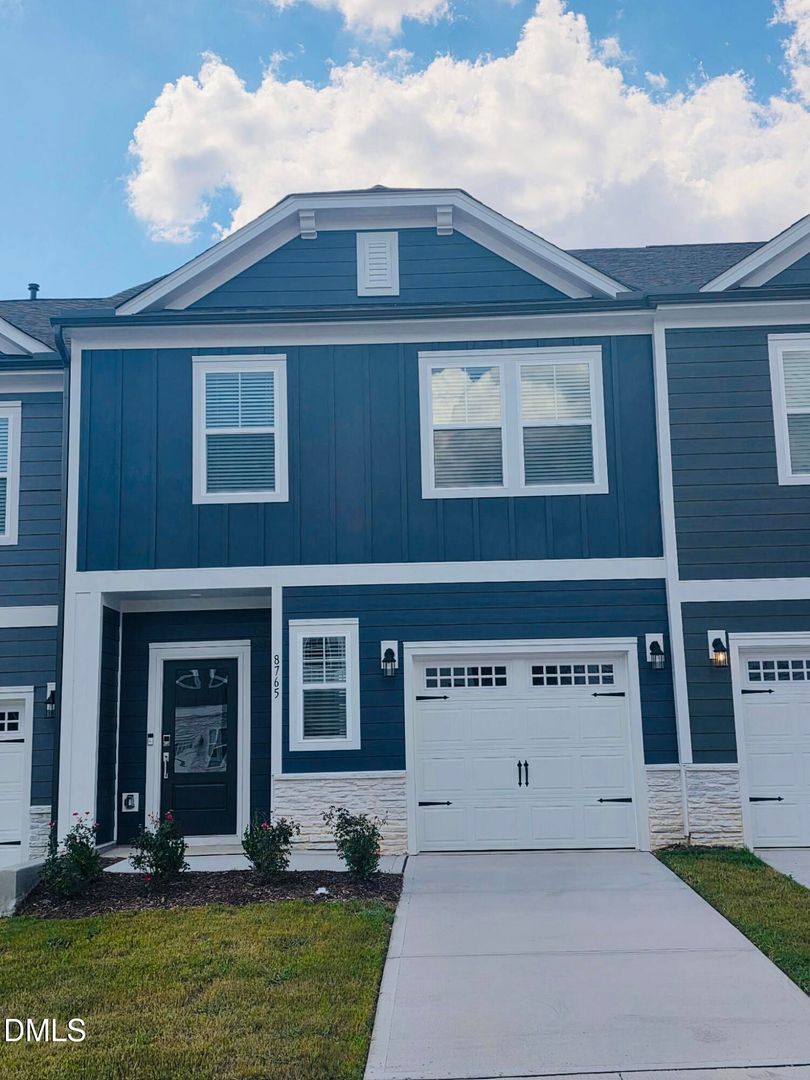 Wake Forest House: 8765 Wardle Ct