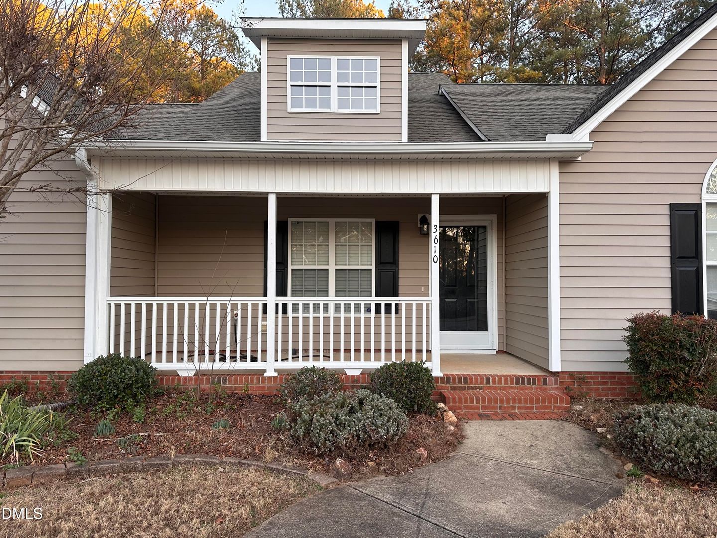 Clayton House: 3610 E Cotton Gin Dr